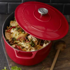 Chasseur Red Cast Iron Oval Dutch Oven, 29cm New