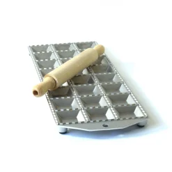 Italian Cookware Ravioli Tray - 24 Square Ravioli, 47 x 47mm Best