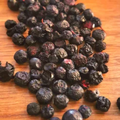 ZingyZoo Freeze Dried Whole Wild Blueberry, 100g Hot