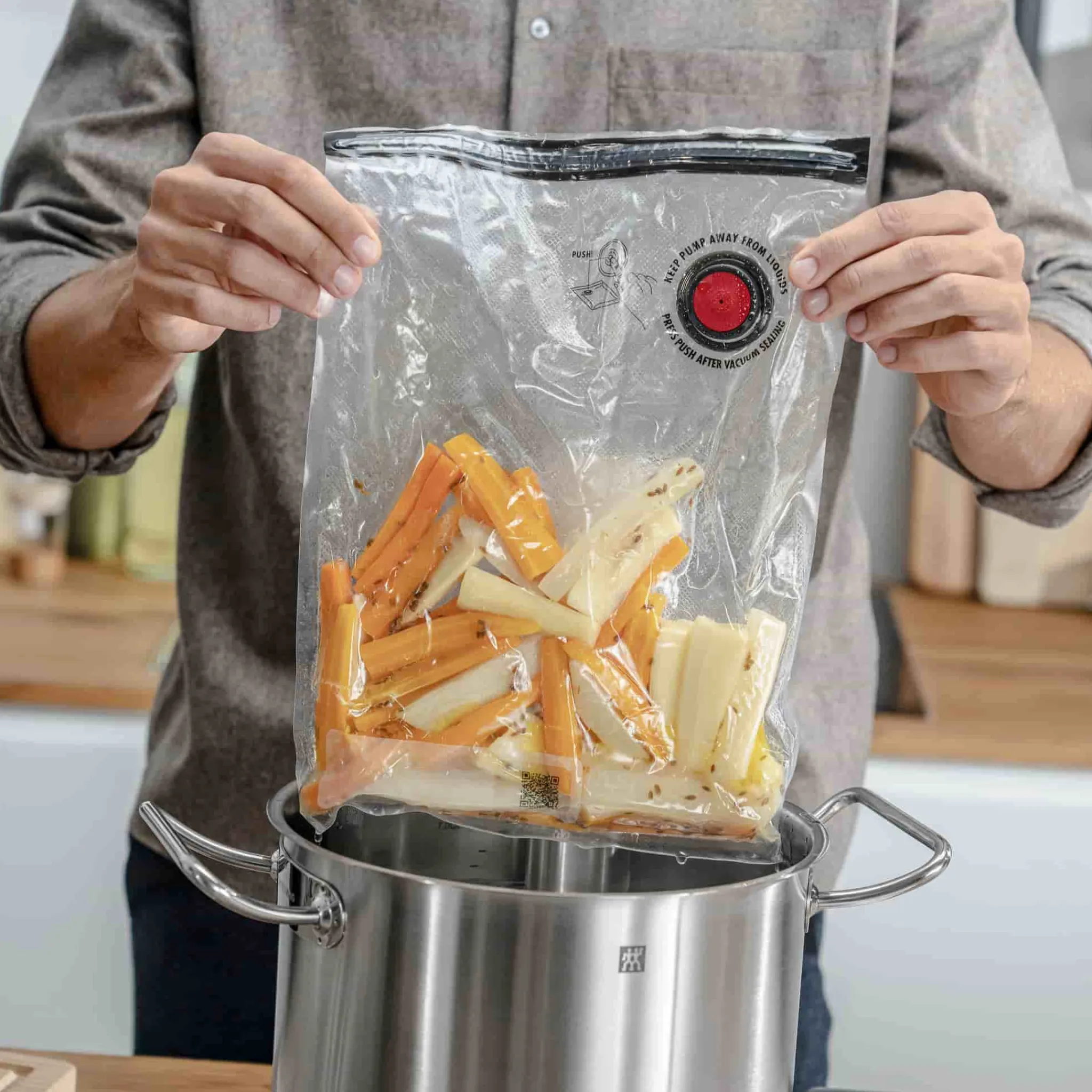 Zwilling Fresh & Save Set of 10 Reusable Vacuum Bags, Medium